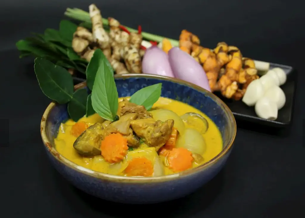 Cambodjaanse kip curry