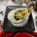 Oester met Yuzu, komkommer en appel