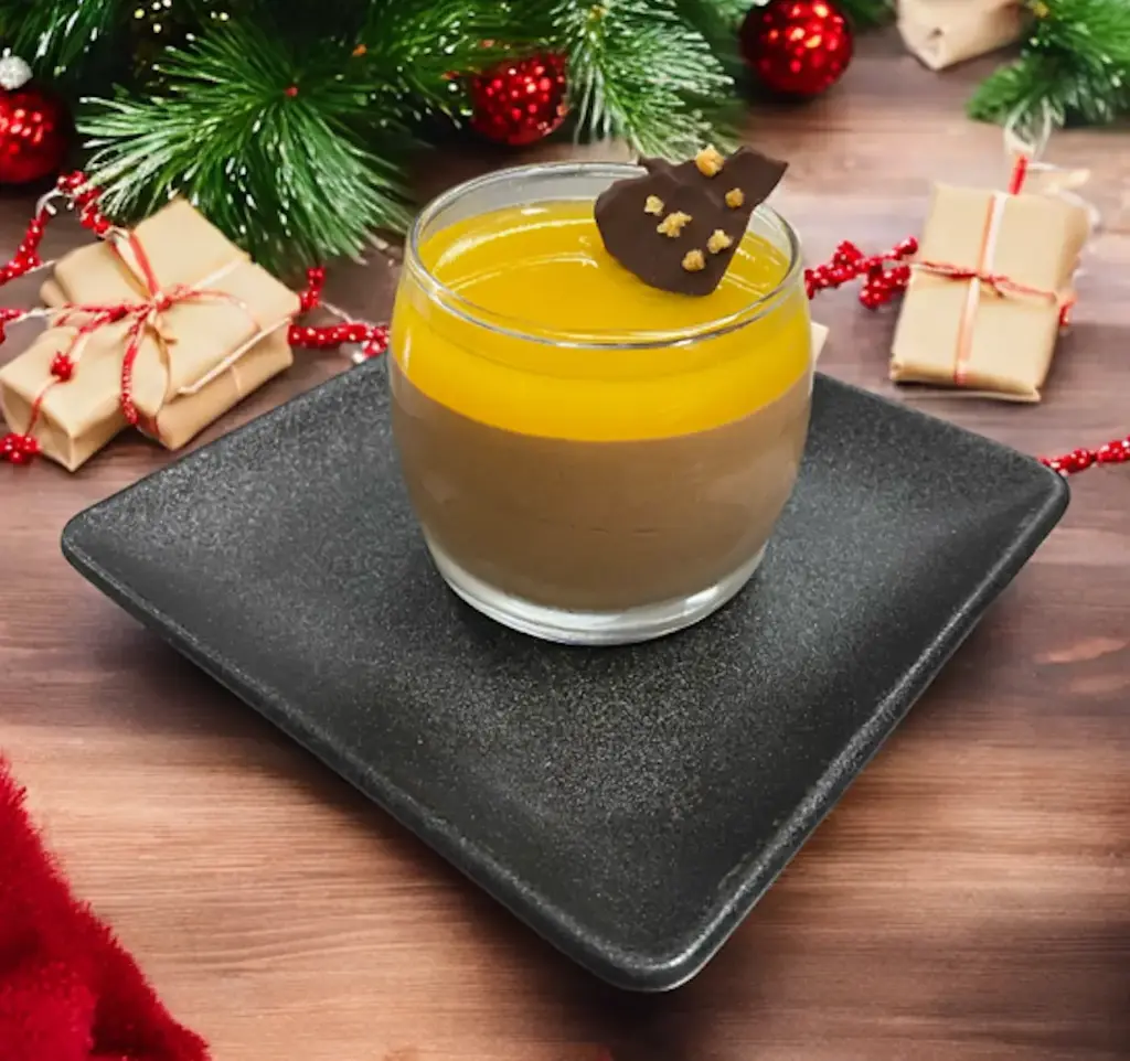 Chocoladeparfait met een sinaasappel/gember coulis