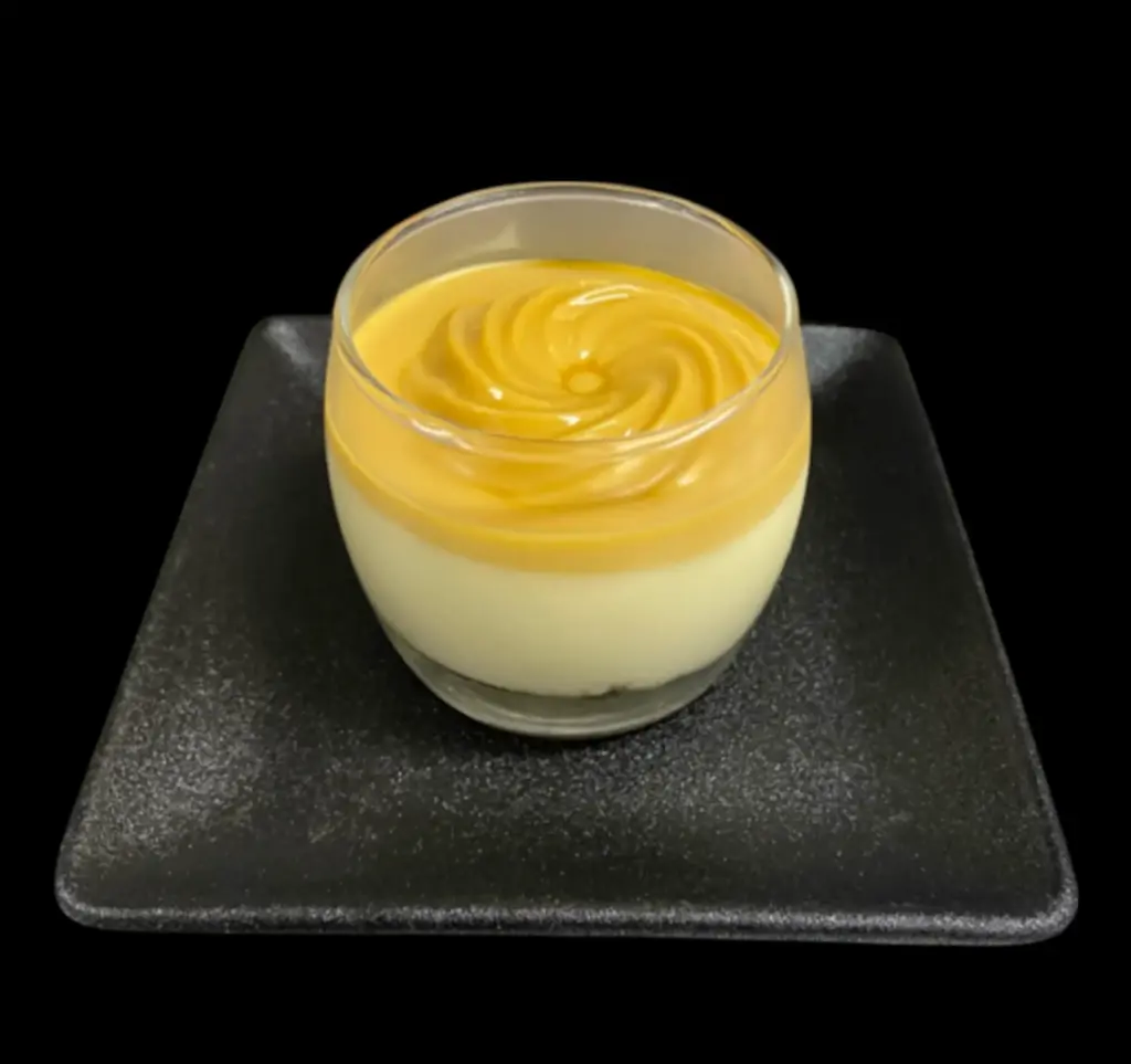 Yuzu bavarois met gezouten karamel 