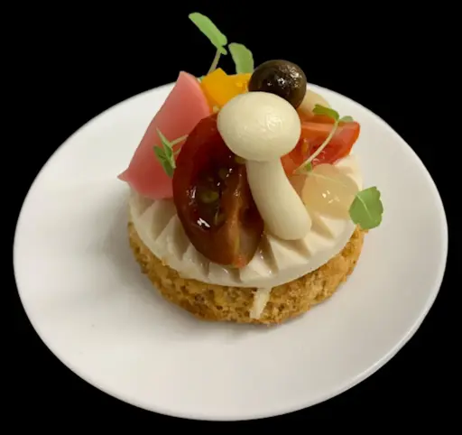 Mousse van gerookte paling met yuzu en gemarineerde groenten