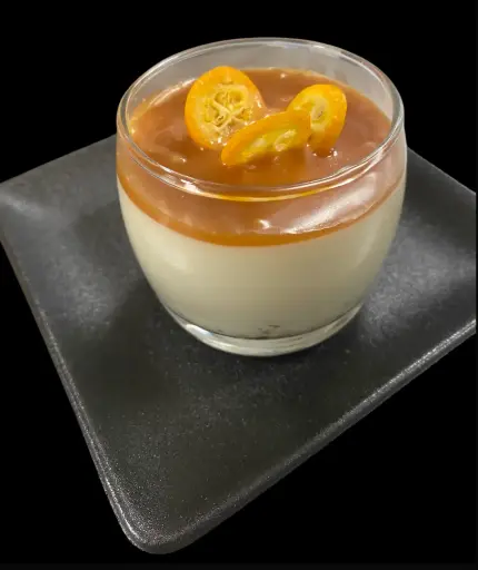 Citroen parfait met karamelverleiding 