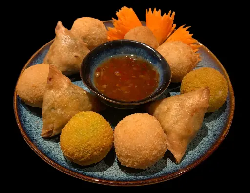 Set van Oosterse kroketjes